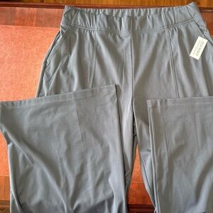 Old Navy Charcoal Gray Powersoft Performance Leggings Petite